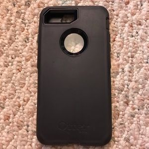 Black Otterbox Defender